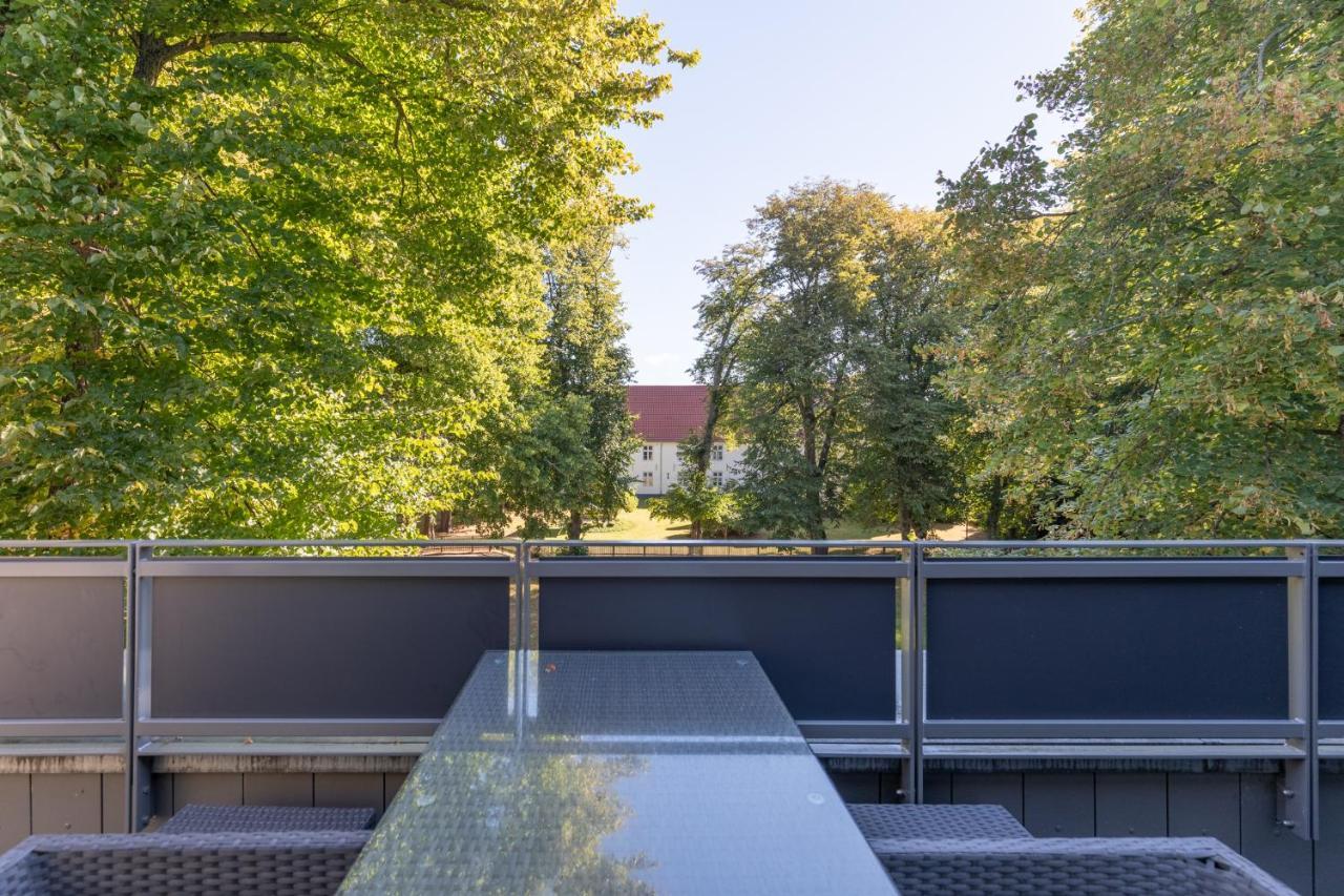 Penthouse Theo Leilighet Husum  Eksteriør bilde